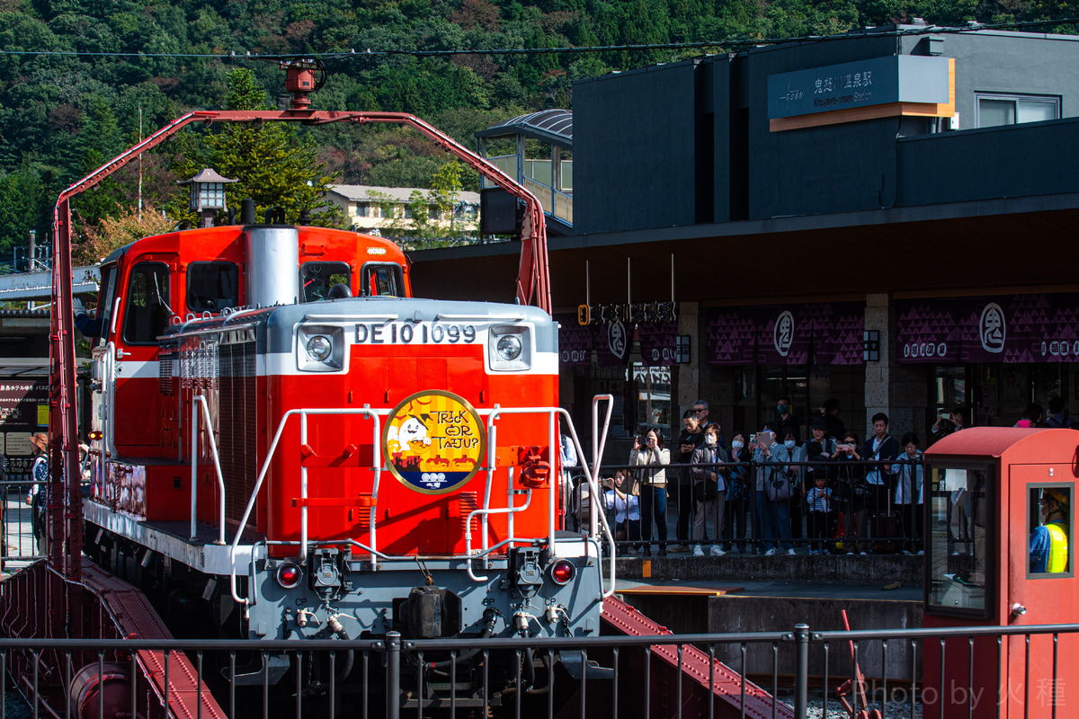 東武鉄道 下今市機関区 DE10 1099