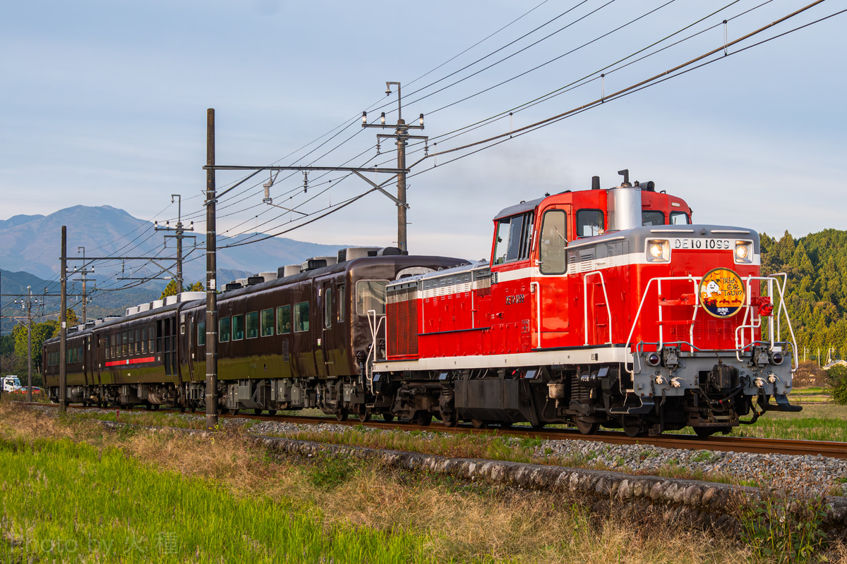 東武鉄道 下今市機関区 DE10 1099