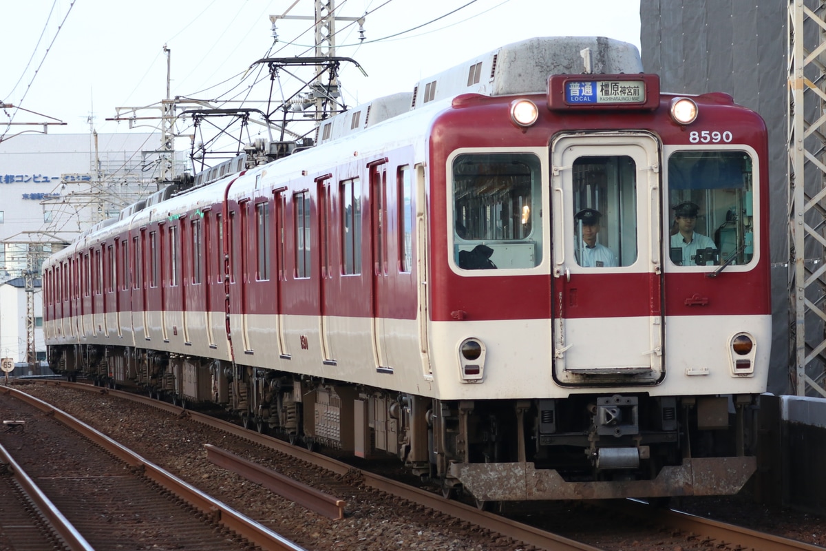 近畿日本鉄道 東花園検車区 8000系 L90