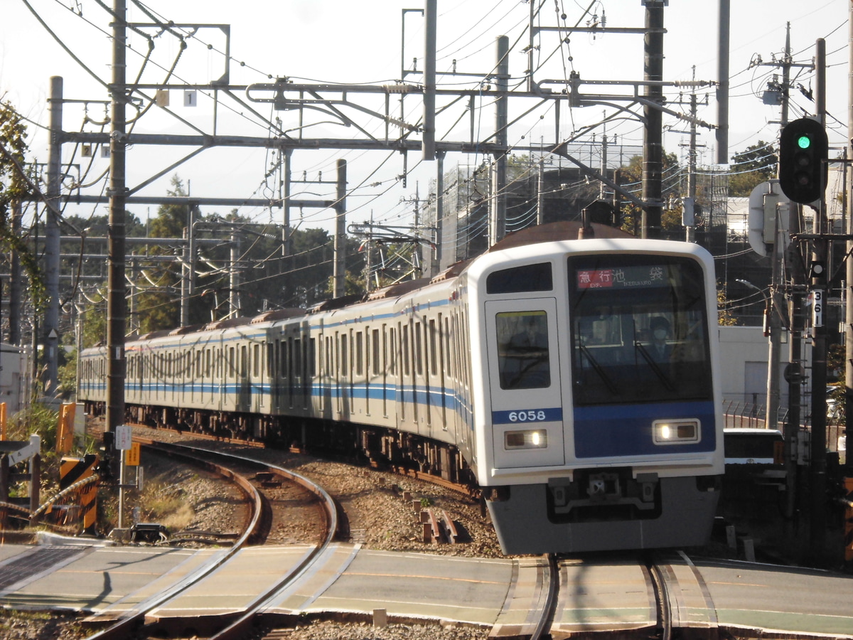西武鉄道 小手指車両管理所 6000系 6158F