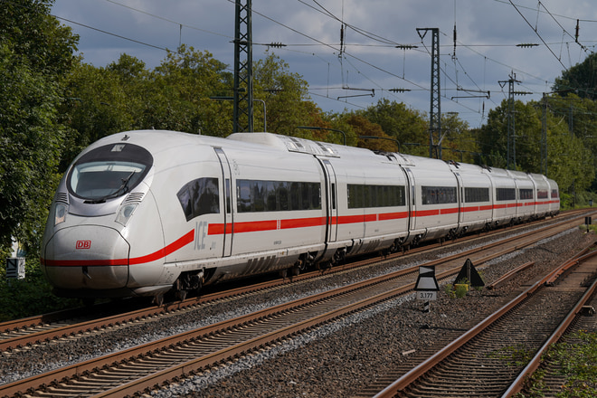 Class408をDüsseldorf-Oberbilkで撮影した写真