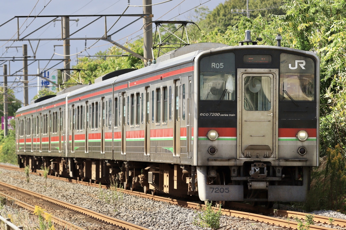JR四国 高松検車区 7200系 R05編成
