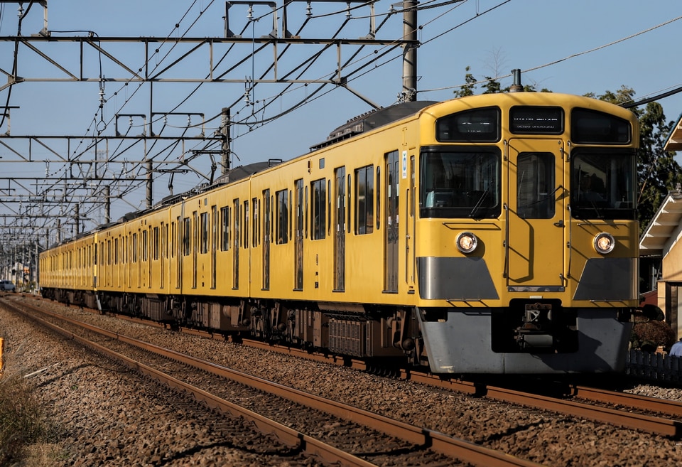 西武2000系2541F<br class="br-sp" />(2541編成)の写真