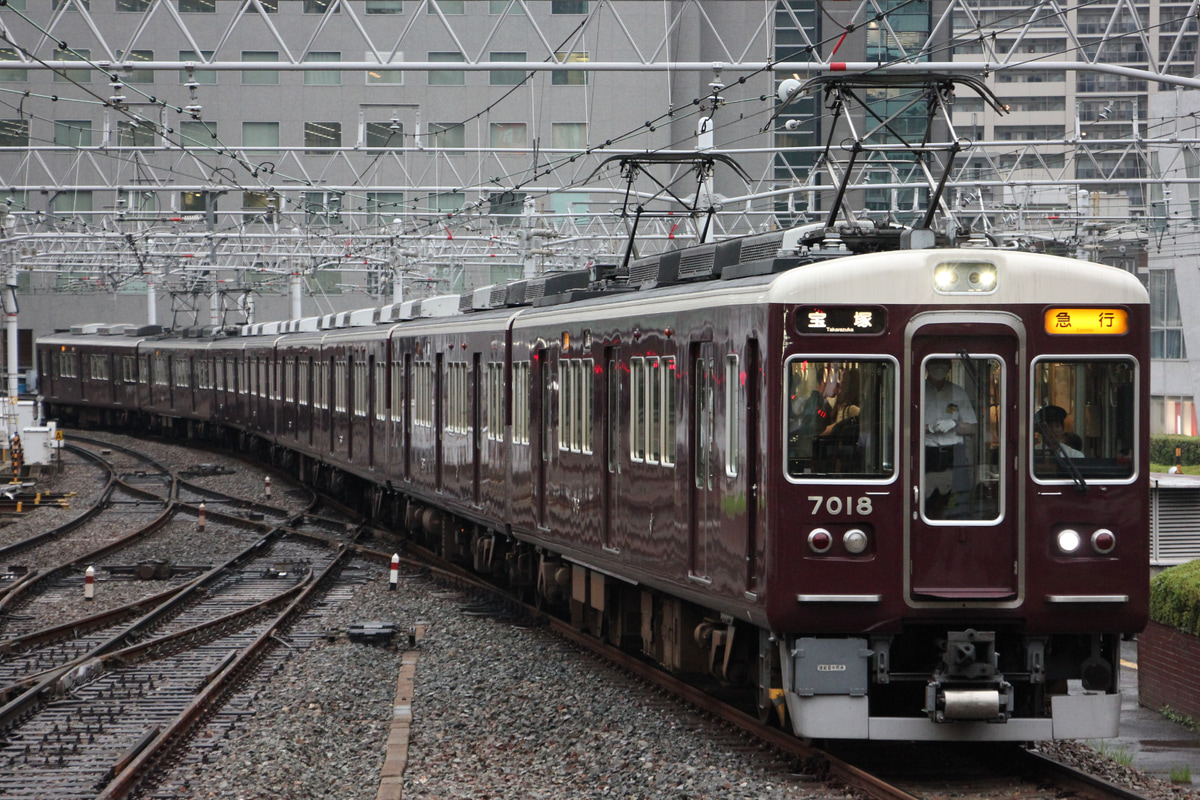 阪急電鉄 平井車庫 7000系 7018F