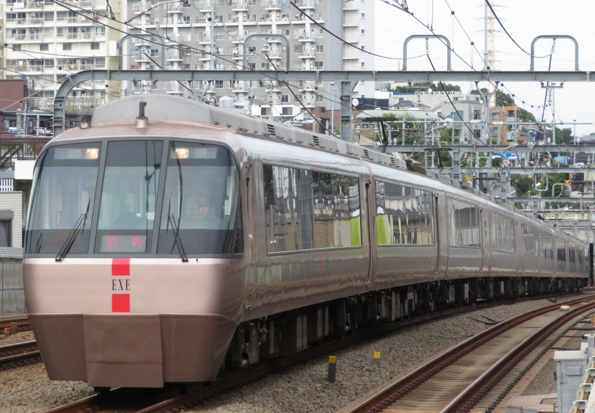 小田急電鉄 海老名検車区 30000形 30257x6