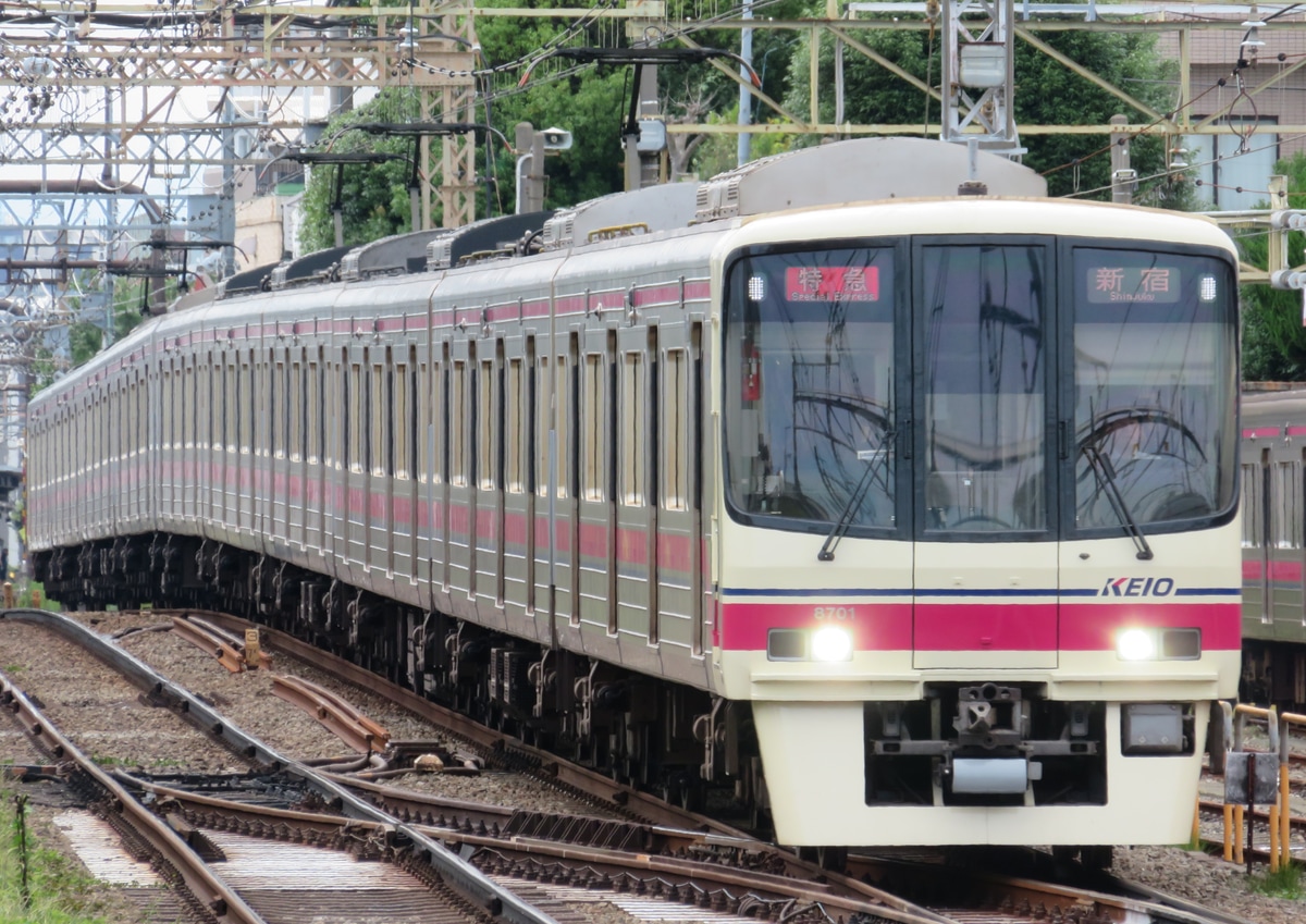 京王電鉄 若葉台検車区 8000系 8701F