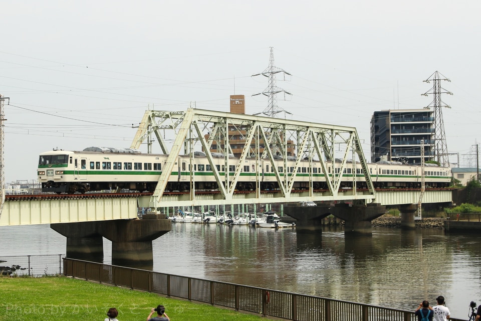 JR東185系オオC6編成<br class="br-sp" />(オオC6)(C6編成)の写真