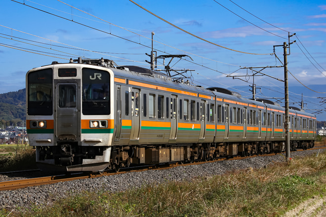 高崎車両センター211系を安中～磯部間で撮影した写真