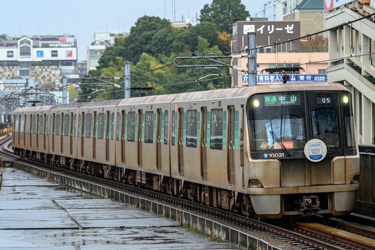 横浜市交通局 川和車両基地 10000形 10031F