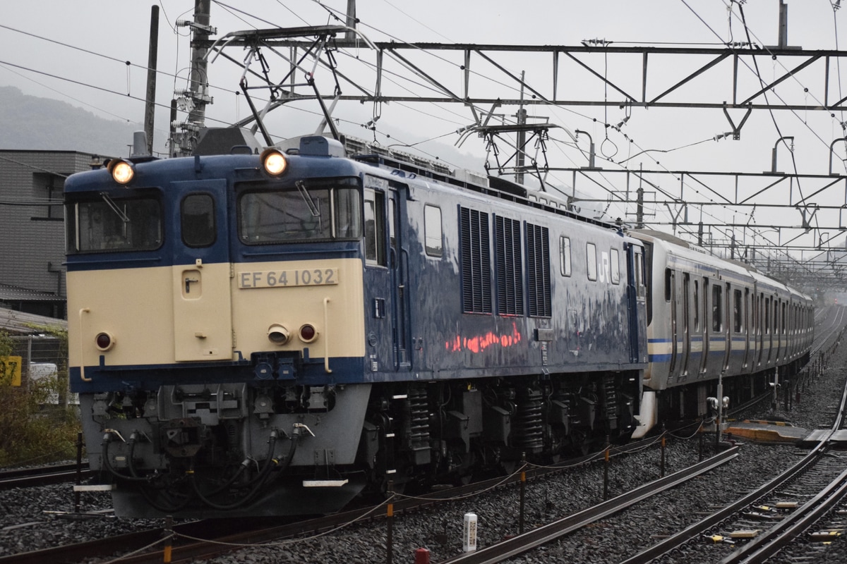 JR東日本 新潟車両センター EF64 1032