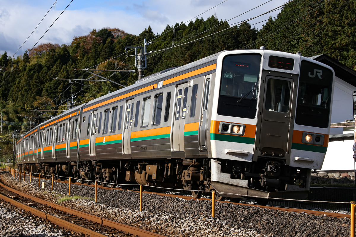 JR東日本  211系 