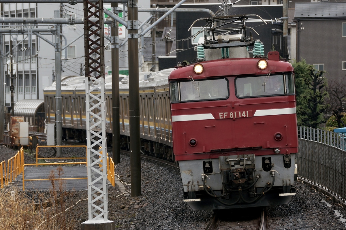 JR東日本 新潟車両センター EF81 141