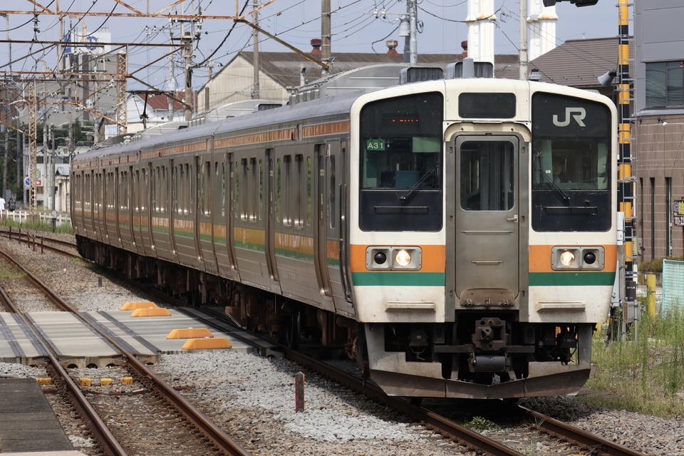 JR東211系タカA30編成<br class="br-sp" />(タカA30)の写真