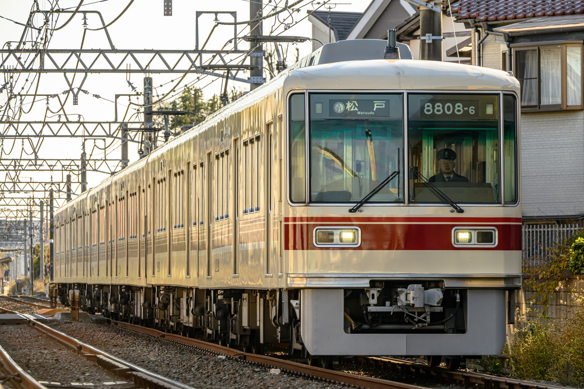 新京成電鉄 くぬぎ山車両基地 8800形 8808編成