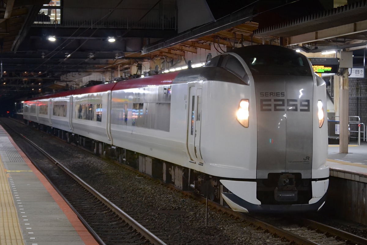 JR東日本 鎌倉車両センター本所 E259系 クラNe002編成