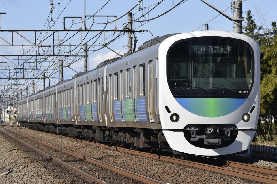 西武30000系38117F<br class="br-sp" />(38117編成)の写真