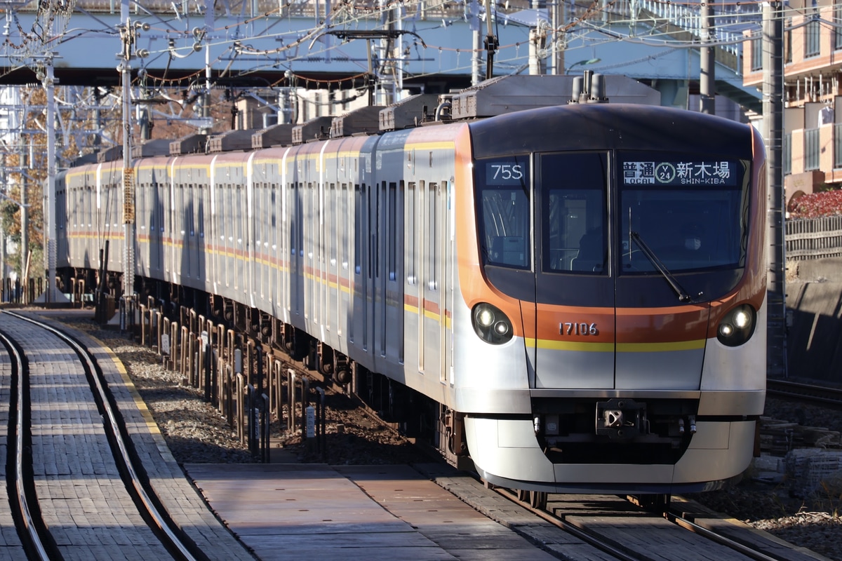 東京メトロ  17000系 