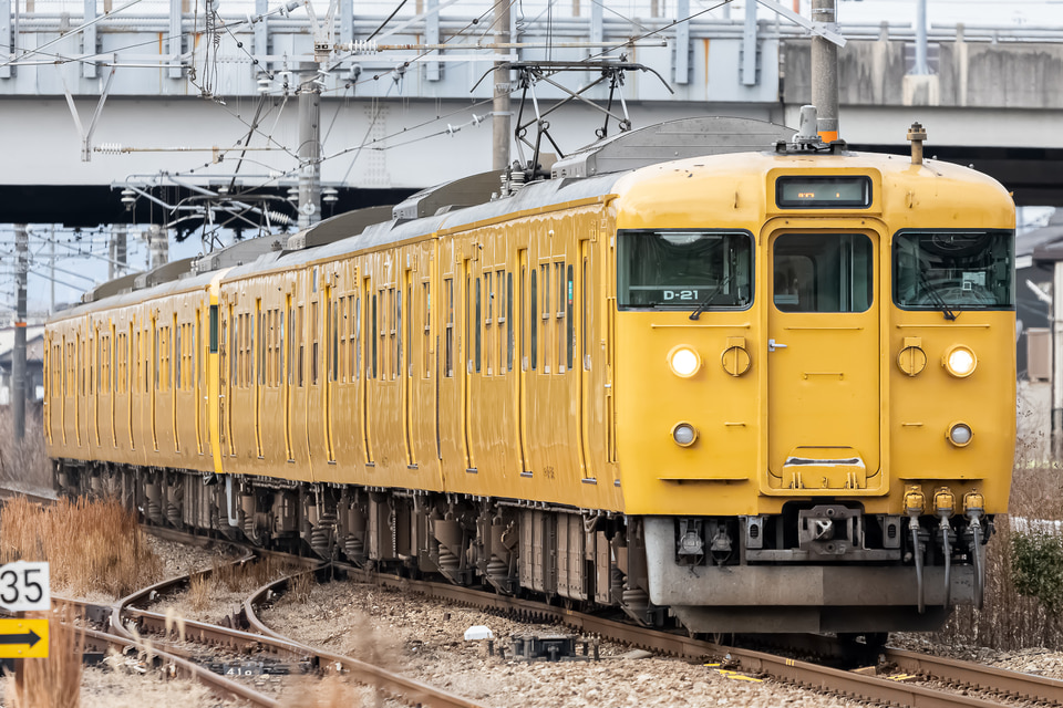 [加工品] 115系 関西更新色 岡オカK編成タイプ cc65ac4f-s.jpg