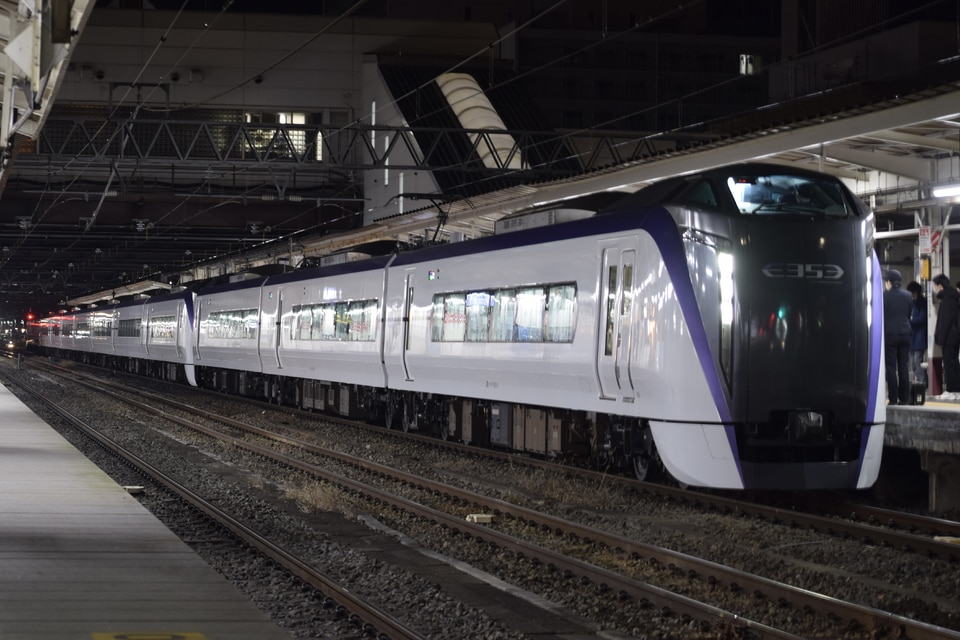 JR東E353系モトS203編成<br class="br-sp" />(モトS203)の写真