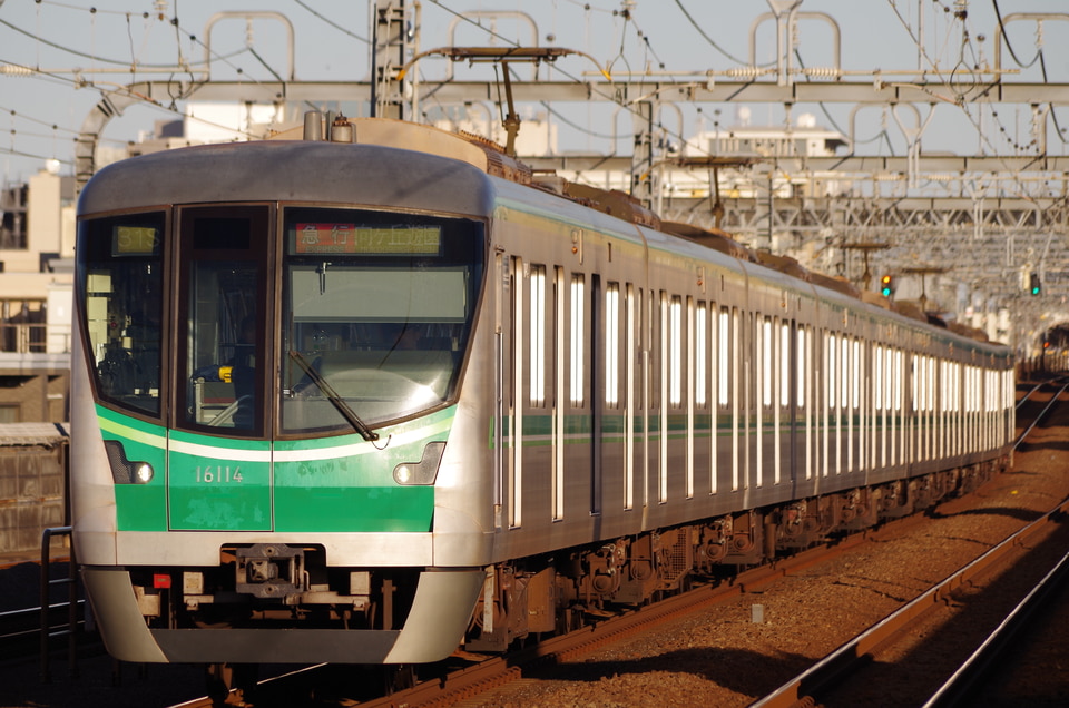メトロ16000系16114F<br class="br-sp" />(16114編成)の写真