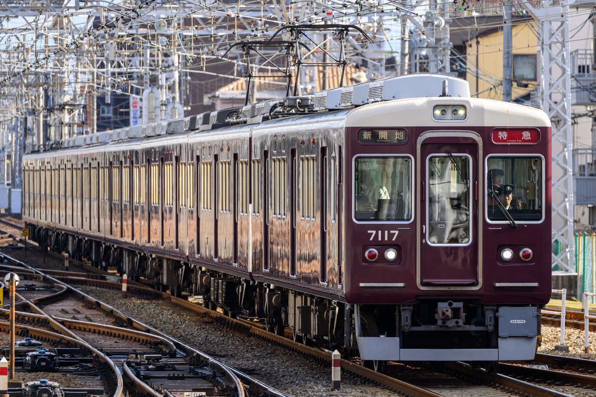 阪急電鉄 西宮車庫 7000系 7017×8R