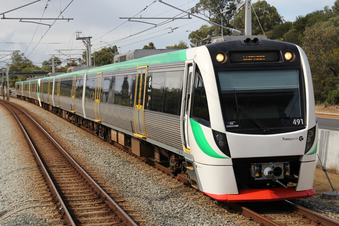 B-series trainをCity of Perthで撮影した写真