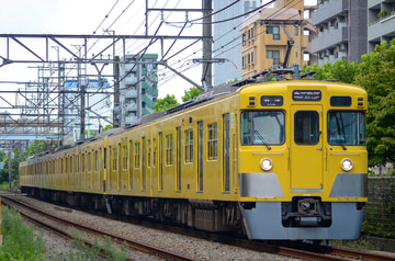 西武鉄道2000系2419Fを下落合～高田馬場間で撮影した画像