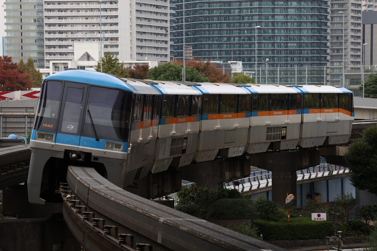 東京モノレール 昭和島車両区 1000形 1037F
