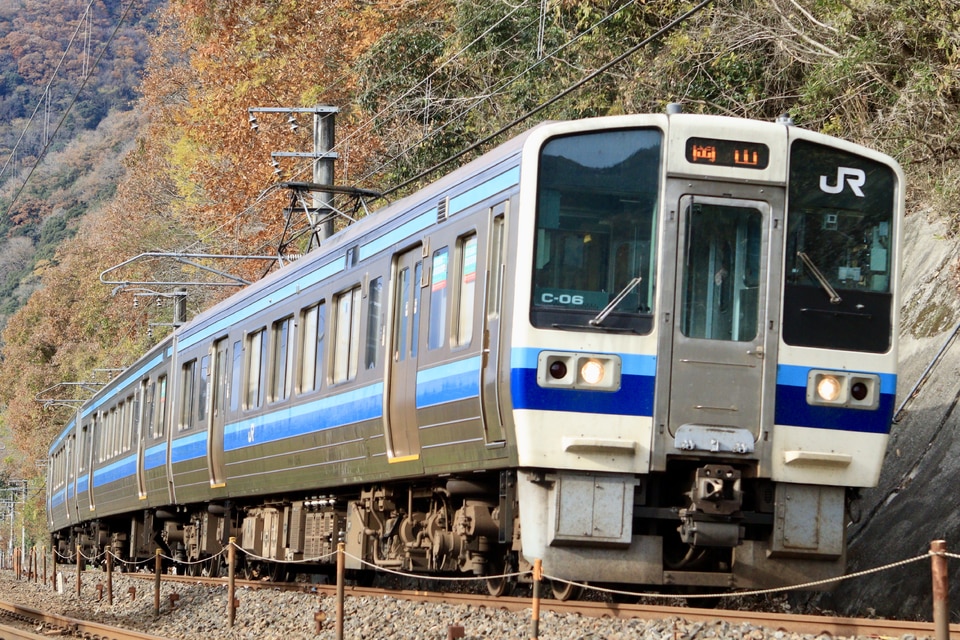 JR西213系C6編成<br class="br-sp" />(オカC6編成)(C-06編成)(オカC-06編成)の写真