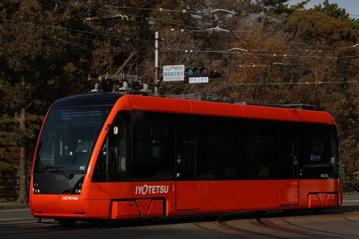 伊予鉄道 古町車両工場 モハ5000形 5013