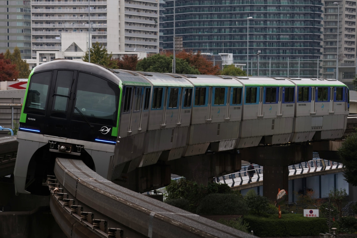 東京モノレール 昭和島車両区 10000形 10081F