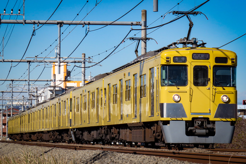 西武2000系2419F<br class="br-sp" />(2419編成)の写真