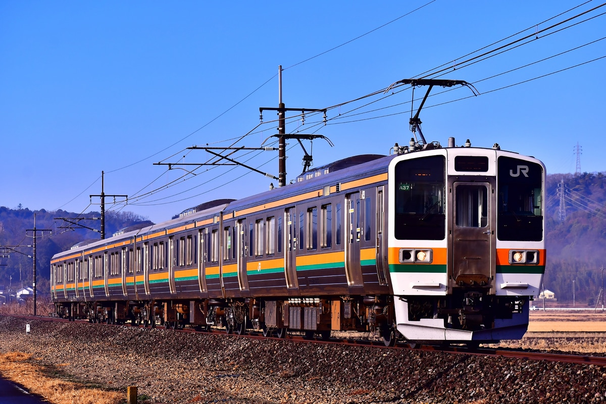 JR東日本 高崎車両センター 211系 タカA37編成