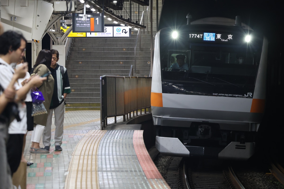 JR東日本 豊田車両センター本区 e233系 トタT22編成