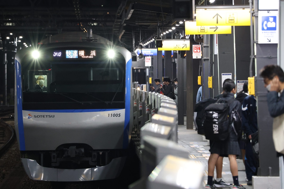 相模鉄道 かしわ台車両センターかしわ 11000系 11005F