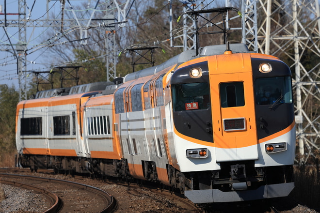 西大寺検車区30000系V07を小俣～宮町間で撮影した写真