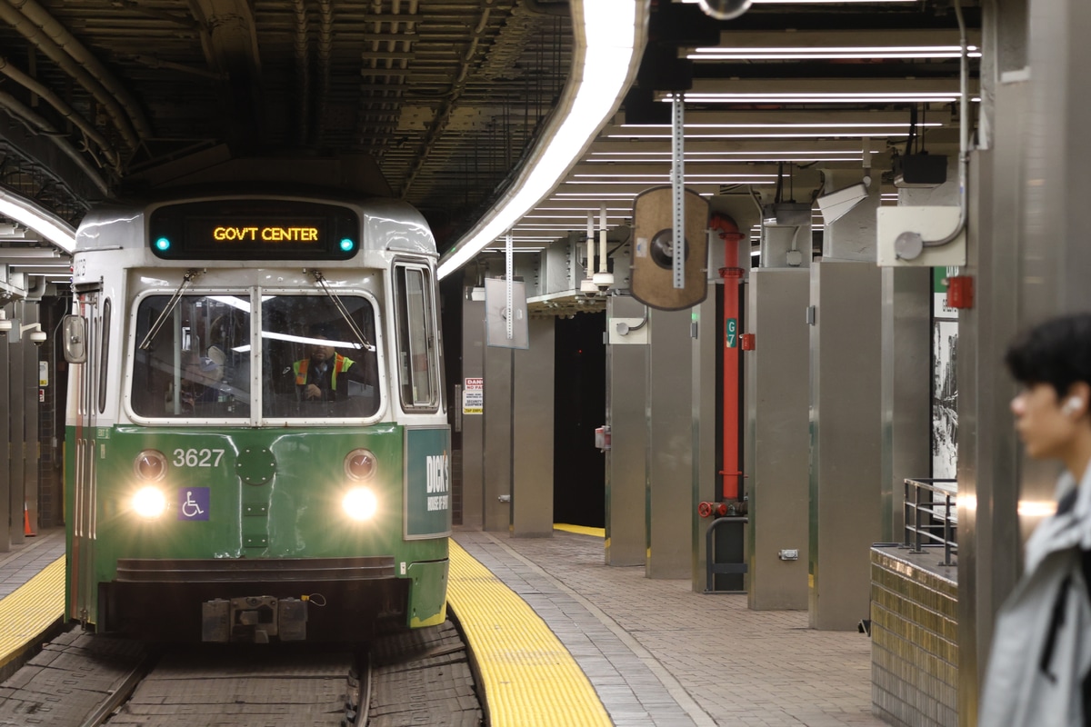 MBTA  Type 7 3627