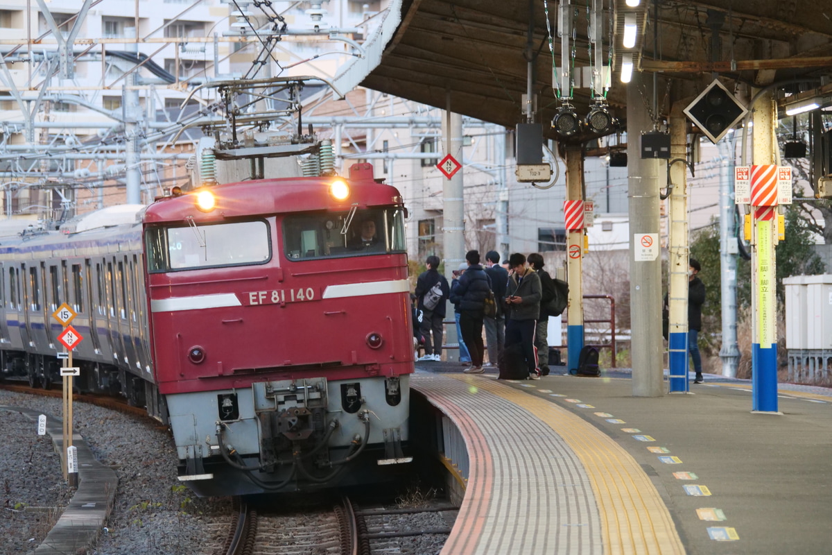 JR東日本  EF81 140