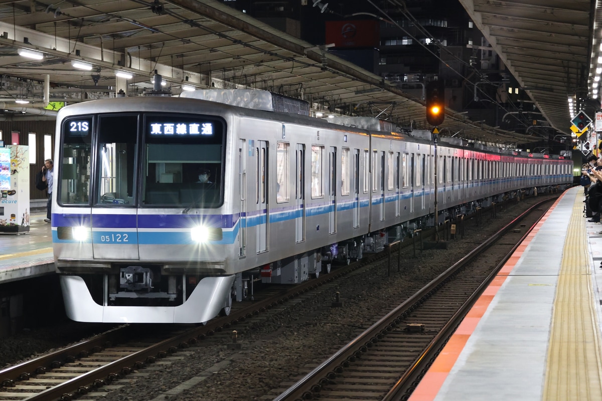 東京メトロ 深川検車区 05系 05-122F