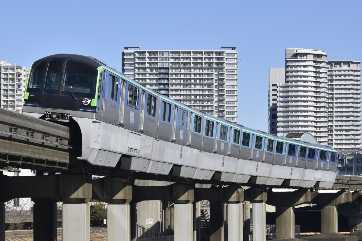 東京モノレール 昭和島車両区 10000形 10021F