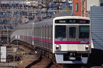 京王電鉄 高幡不動検車区 7000系 7425編成