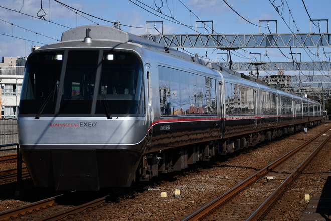 海老名検車区30000形30252×6を和泉多摩川駅で撮影した写真