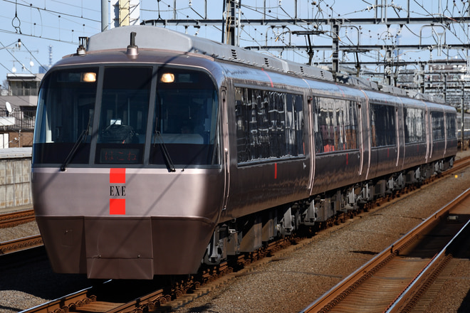 海老名検車区30000形30257×6を千歳船橋駅で撮影した写真