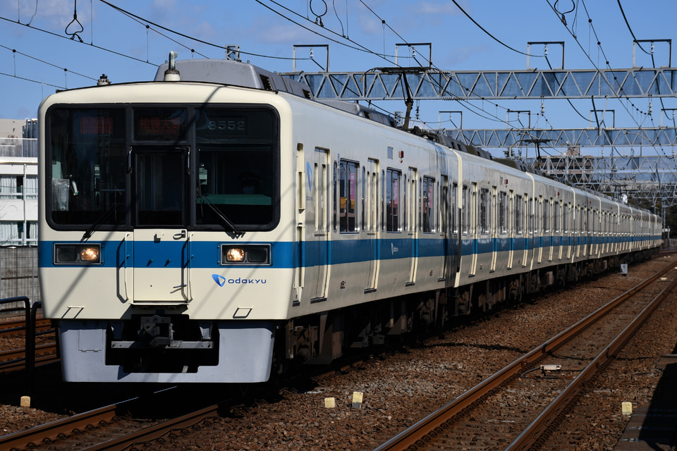 小田急8000形8252×6<br class="br-sp" />(8252F)(8252編成)の写真