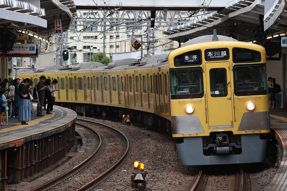 西武鉄道  2000系 2083F
