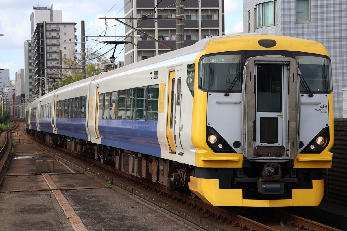 JR東日本 幕張車両センター E257系 マリNB-05編成