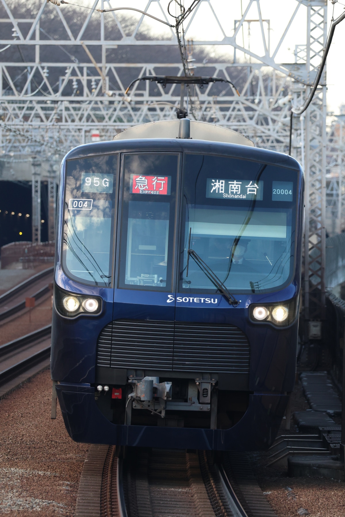 相模鉄道 かしわ台車両センター 20000系 20104F