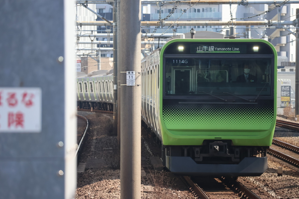 JR東日本 東京総合車両センター本区 E235系 トウ18編成