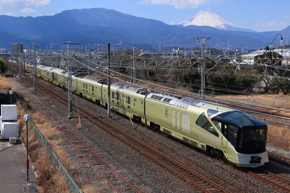 JR東日本 尾久車両センター E001系 TRAIN SUITE 四季島