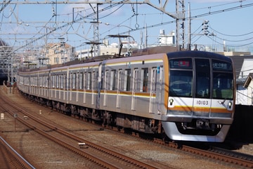 東京メトロ 和光検車区新木場分室 10000系 10103編成